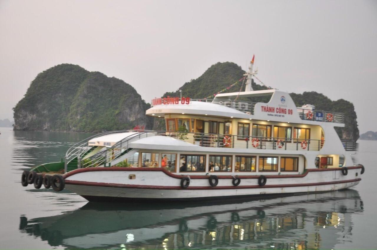 Dragon Hotel Ha Long Luaran gambar